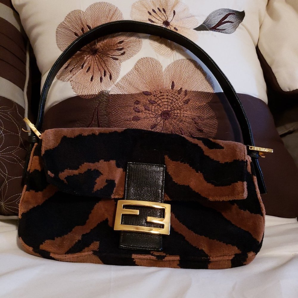 Fendi Baguette